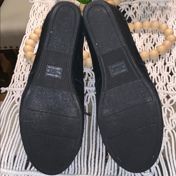 Toms Desert Wedge Suede Booties - Picture 6 of 8